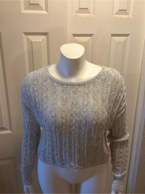 NATURAL LIFE Light Gray Cable Knit Crew Sweater